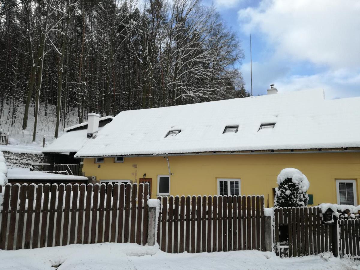 Motohostel Wolter - Hostel Copa Wschen エクステリア 写真